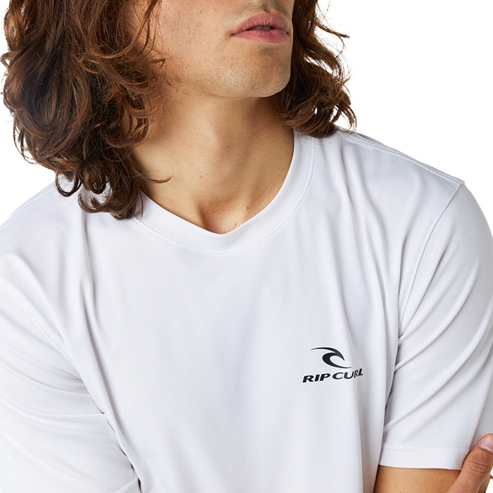 2023 Rip Curl Mens Suche Serie Kurzarm UV-T-Shirt 12XMRV - Wei